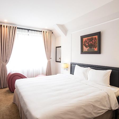 Dinh Elegant Hanoi Hotel Екстер'єр фото