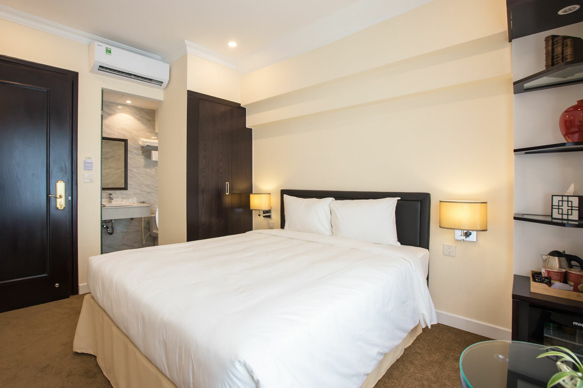 Dinh Elegant Hanoi Hotel Екстер'єр фото